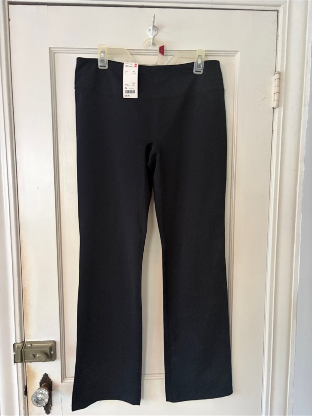 Uniqlo Black Women's Bootcut Stretch Leggings